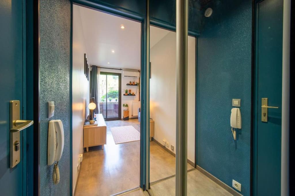 Air-Conditioned Apartment With Private Parking Marsilya Dış mekan fotoğraf